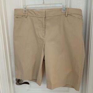 Talbots Khaki Perfect Shorts, Size 16, 10.5"